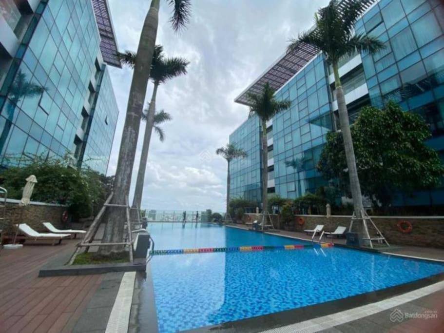 The Rixx Breathtaking View@vincom D1/pool/netflix *